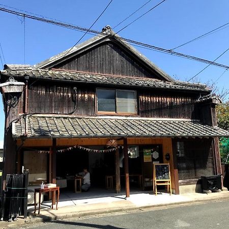 Guesthouse Kojiya 暮らしをつくる宿 旧糀屋 Fukutsu 外观 照片