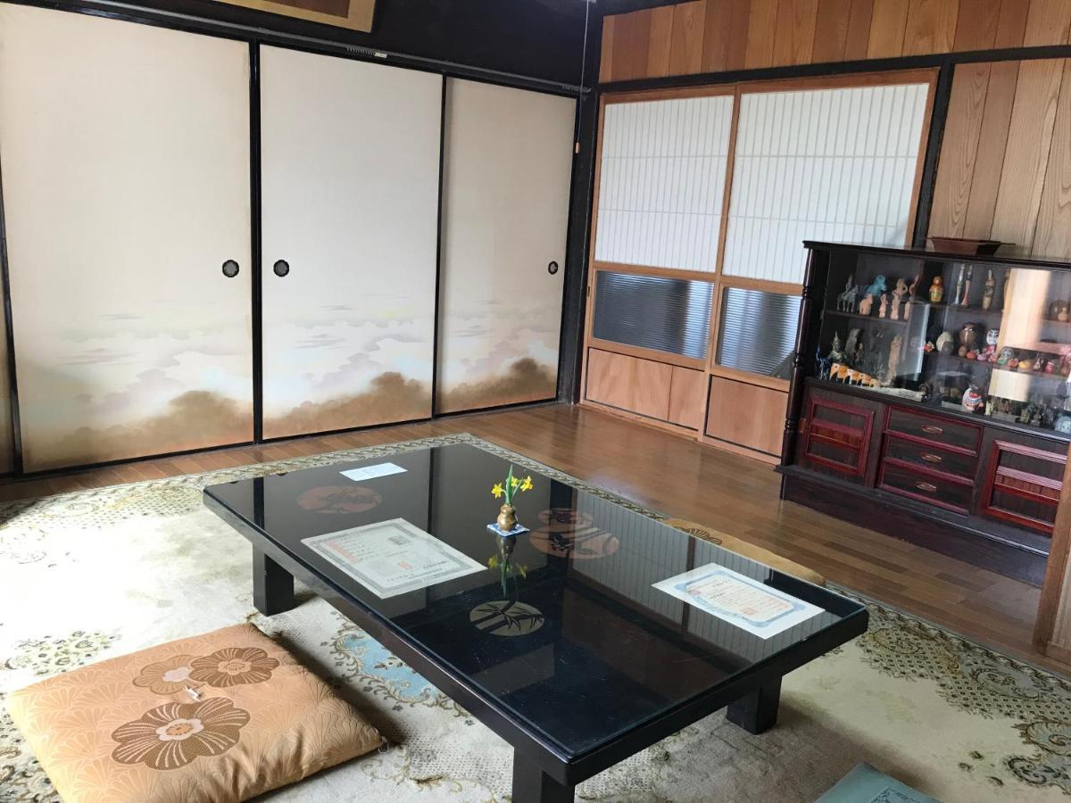 Guesthouse Kojiya 暮らしをつくる宿 旧糀屋 Fukutsu 外观 照片