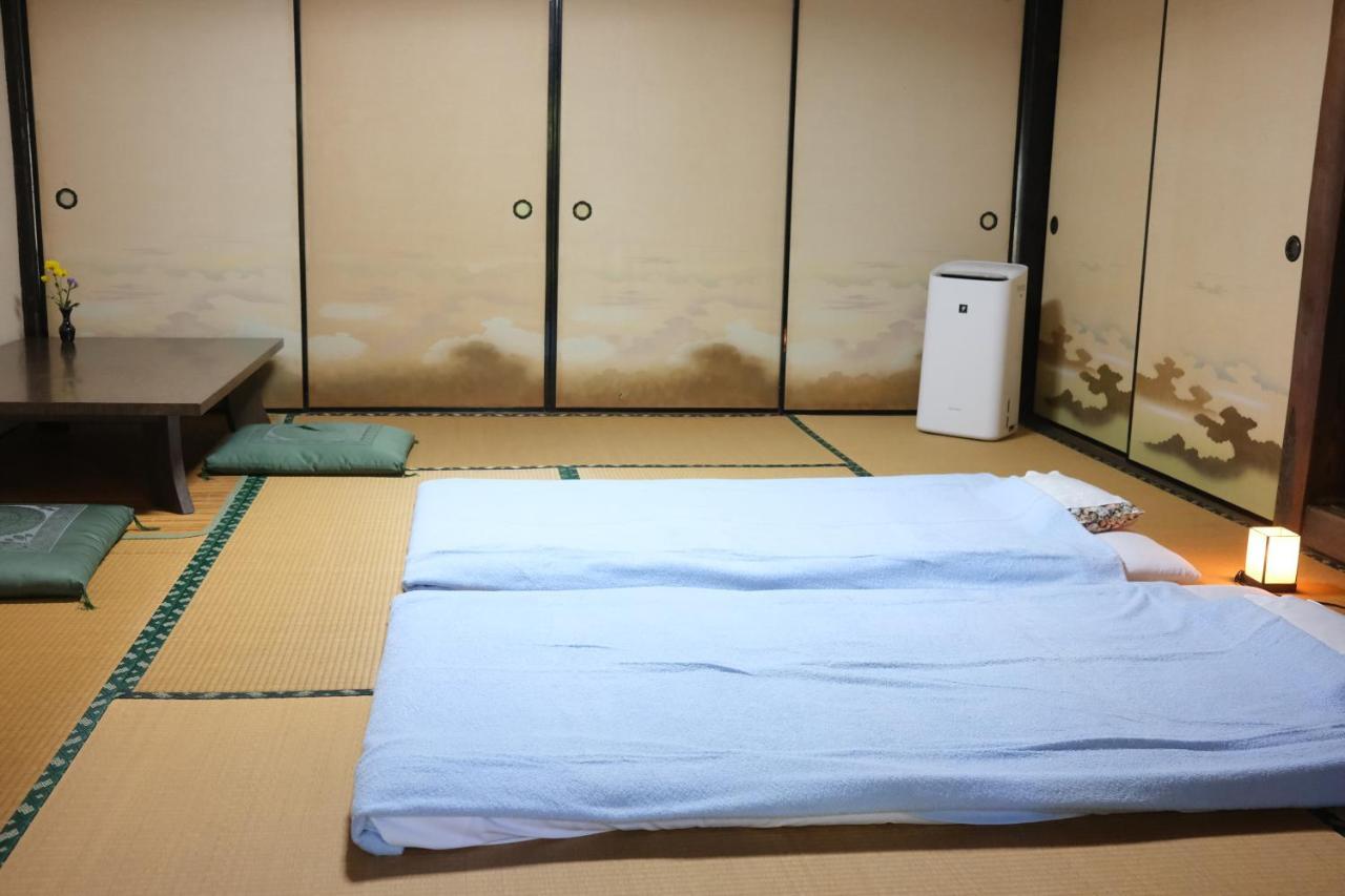 Guesthouse Kojiya 暮らしをつくる宿 旧糀屋 Fukutsu 外观 照片